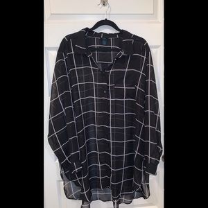 Black/White Printed Button Down Blouse Size 3x